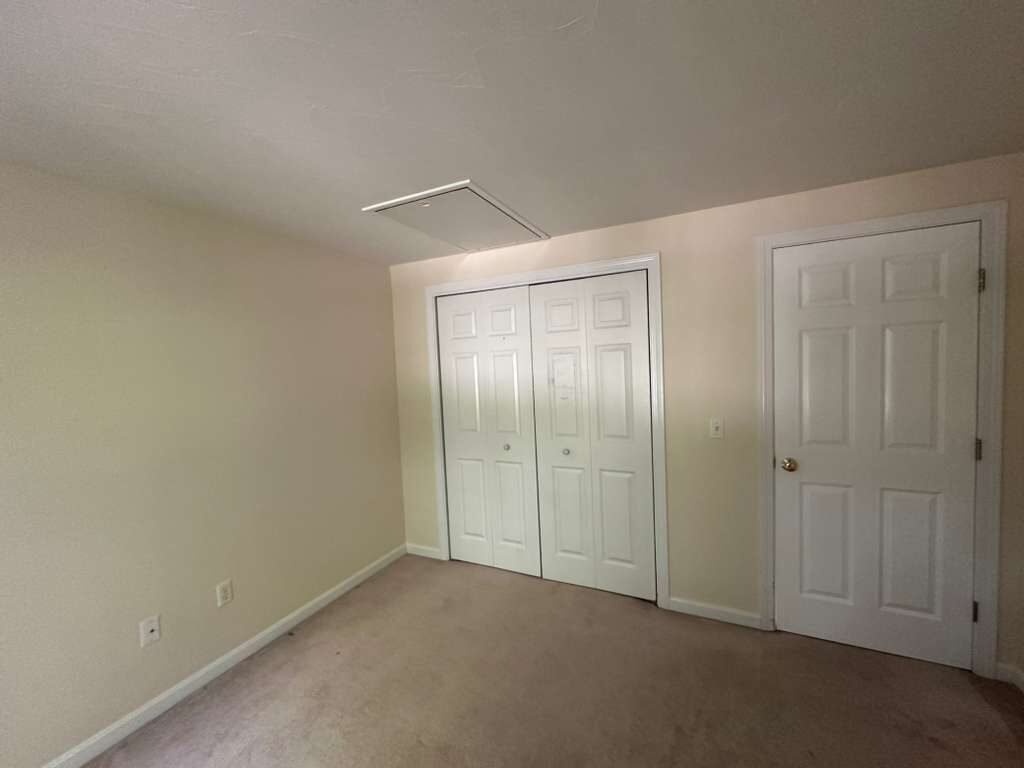 Hardwood & Laminate Flooring